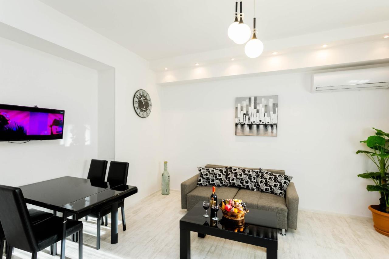 Lovely 2 Bedroom Flat Tbilisi Exterior foto