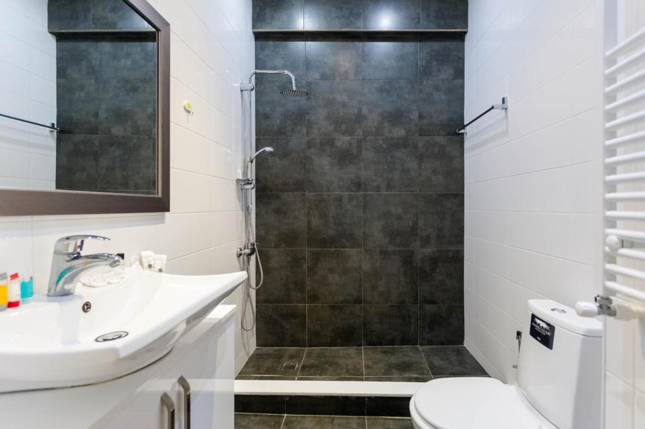 Lovely 2 Bedroom Flat Tbilisi Exterior foto